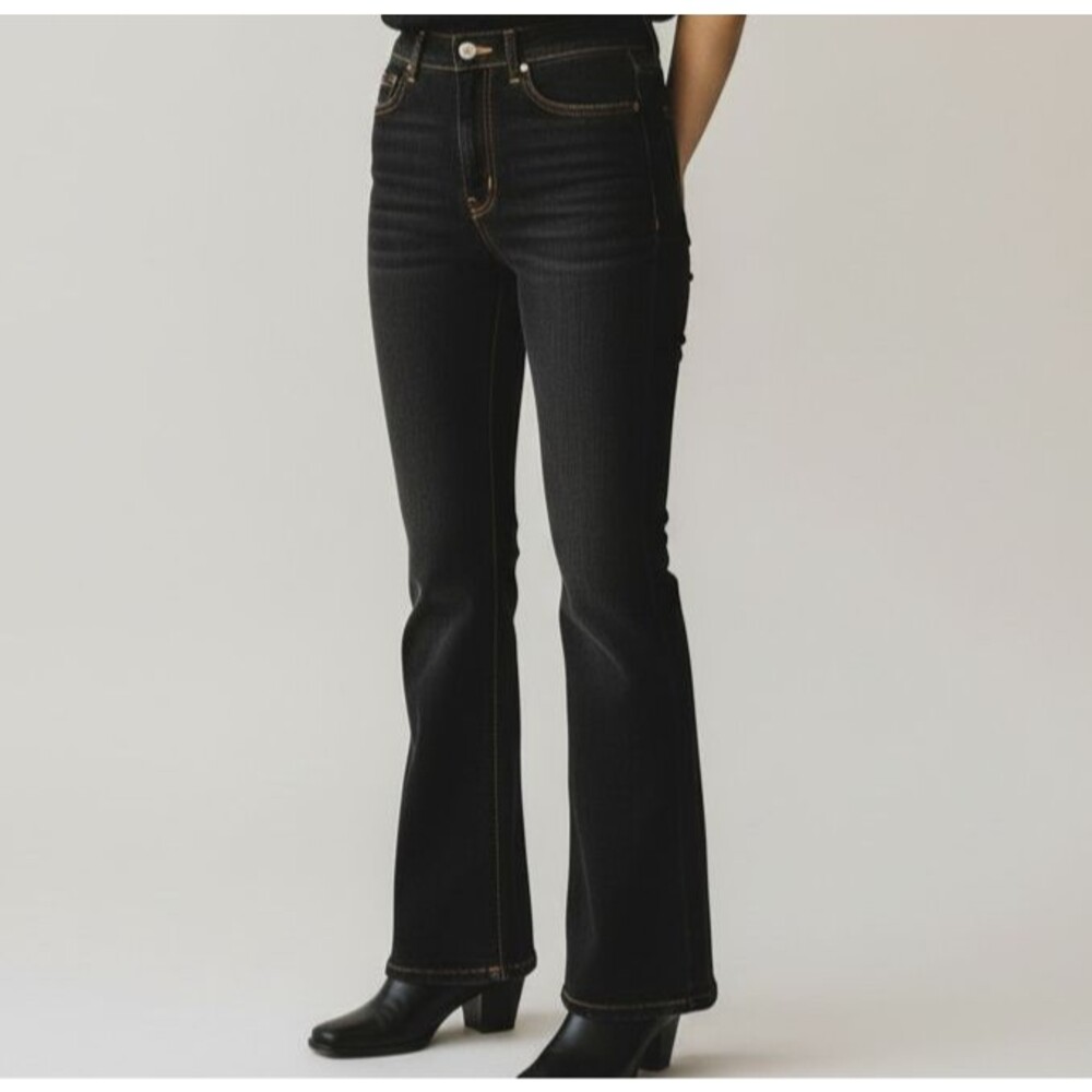 SPANX NEW EveryWear Flare Jeans Women Small Raw Indigo Wash Pull On Dark Retro
